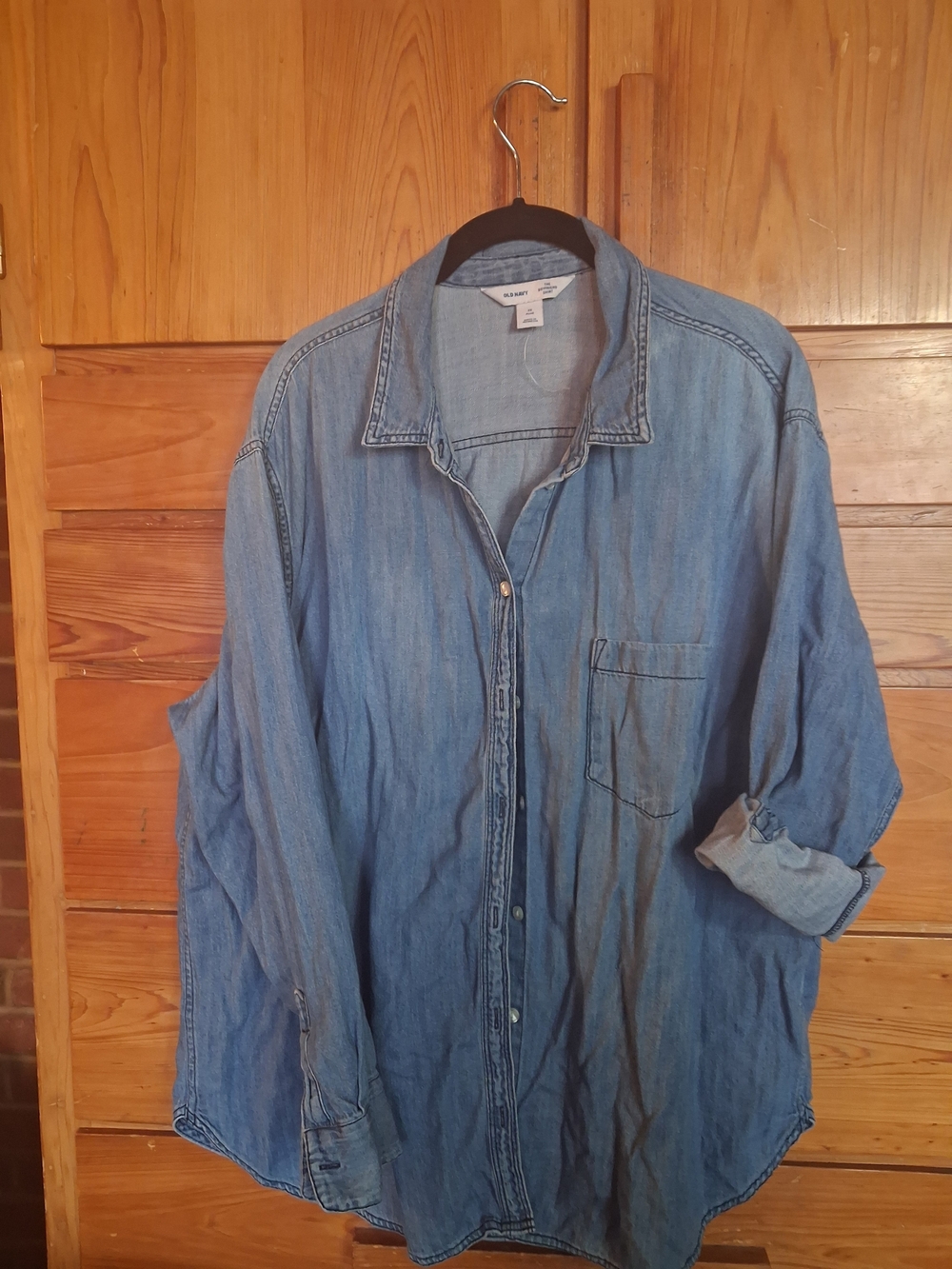 Old Navy Medium Blue Denim Button-Up Shirt with Chest Pocket